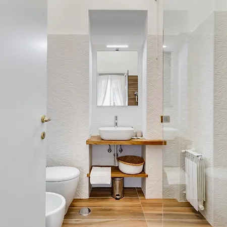 Appartement Urbana 18 *